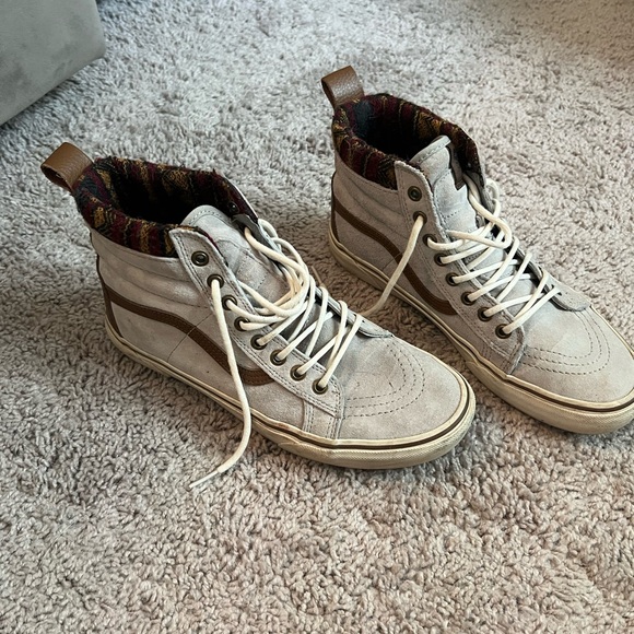 Stylish High-Top Men's/Womens Shoes in Gray and Brown ALL WEATHER TERRAIN VANS - Picture 1 of 5